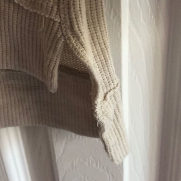 Chaser Oatmeel Colored Waffle Long Sleeve Shirt - Picture 6 of 7